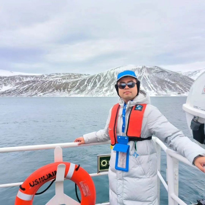 欢乐的笑的第三张照片--唐山相亲服务中心