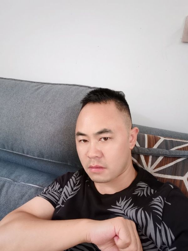 不负遇见的第一张照片--唐山相亲服务中心