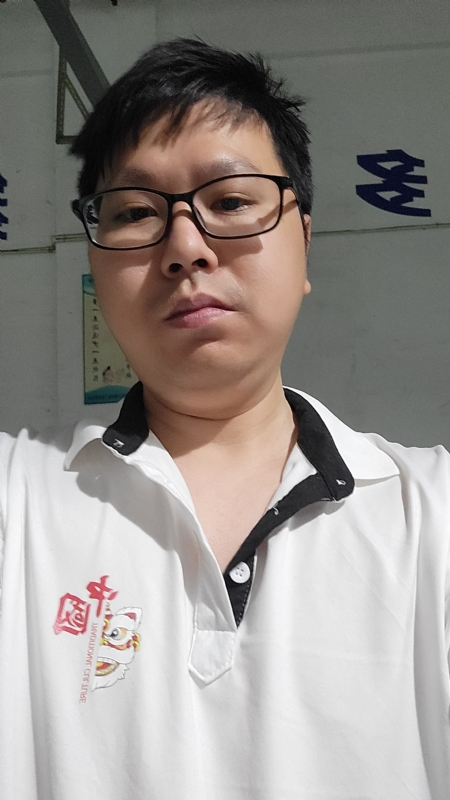 义星人的第一张照片--唐山相亲服务中心