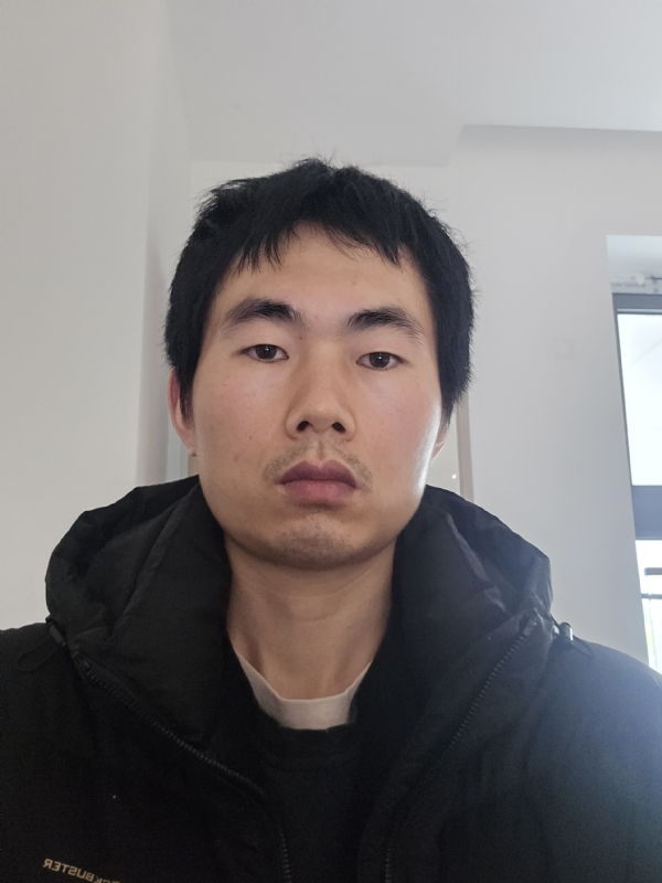 洛华晟的第三张照片--唐山相亲服务中心