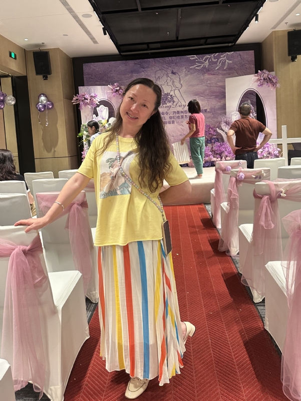 stella的第一张照片--唐山相亲服务中心