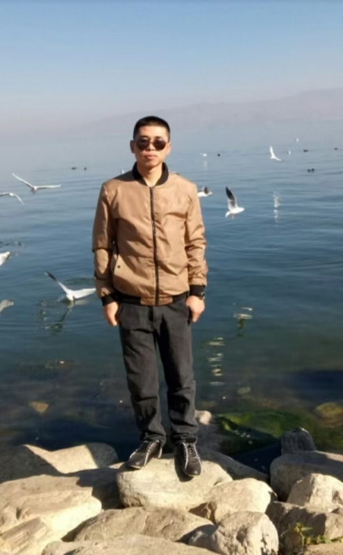 追光者的第一张照片--唐山相亲服务中心