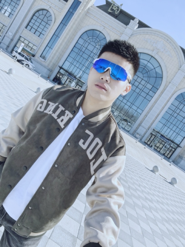 Fine超的第一张照片--唐山相亲服务中心