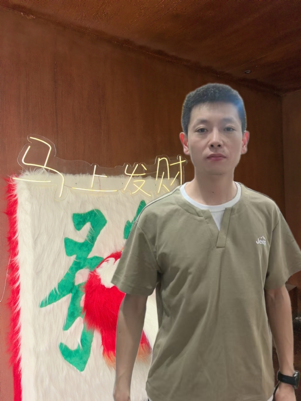 寻光的第一张照片--唐山相亲服务中心
